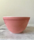 Vintage Pyrex Glass Small Nesting Mixing Bowl Flamingo Pink 401 USA 1.5 Pint
