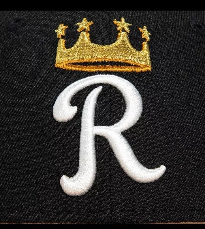 Sombrero ajustado parche 40 aniversario ala de gamuza exclusiva de SHAT Club 7 3/8 KC Royals Foto 3 de 4