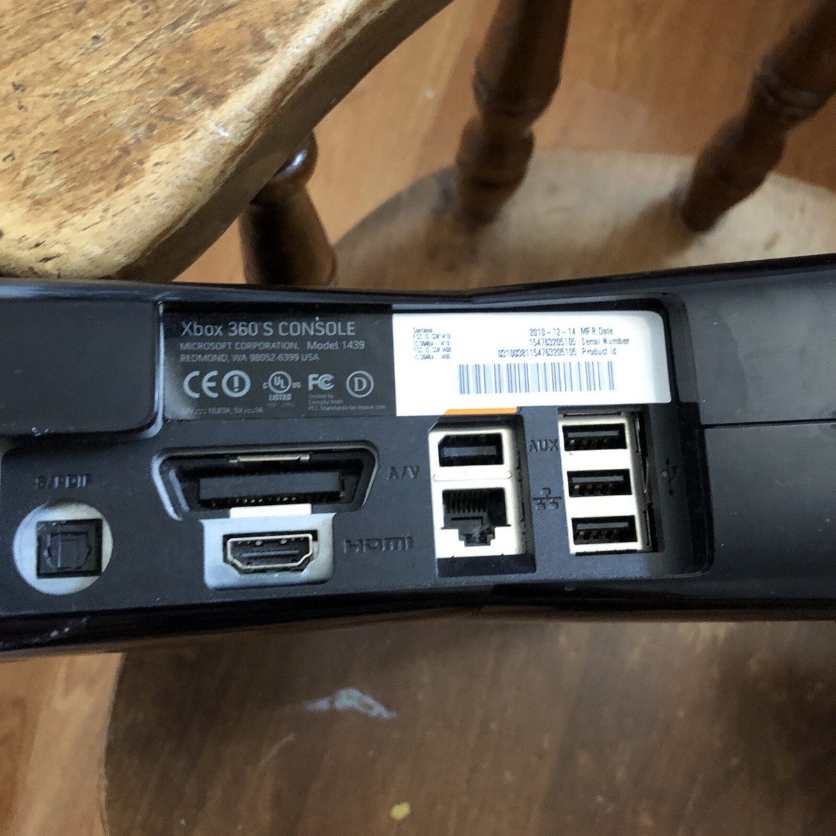 Microsoft Xbox 360 S 4GB Console Black Untested