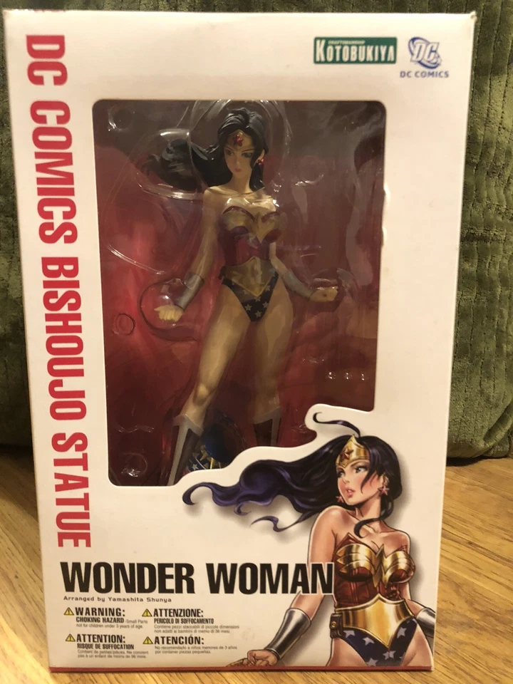 Estatua de PVC Bishoujo Wonder Woman escala 1/7 nueva 2011 Kotobukiya DC Comics Foto 2 de 3