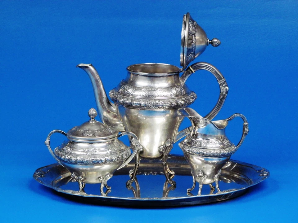 Antique Baroque H. Meyen & Co. of Berlin 800 Silver Coffee / Tea Set with Tray. - Image 2 of 4