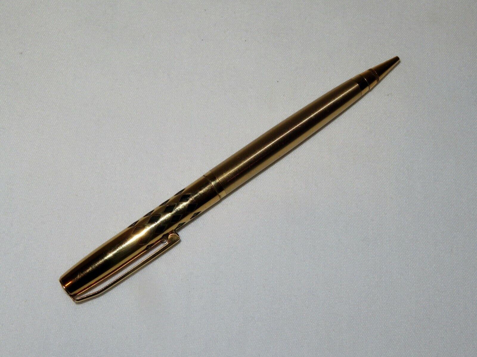 VINTAGE GOLD TONE FANCY DIAMOND CUTOUT MECHANICAL PENCIL - NICE
