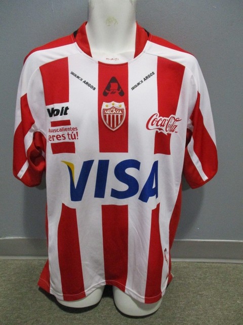 necaxa pink jersey