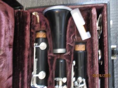 Artley Prelude 18S Clarinet with case. Made in USA | eBay