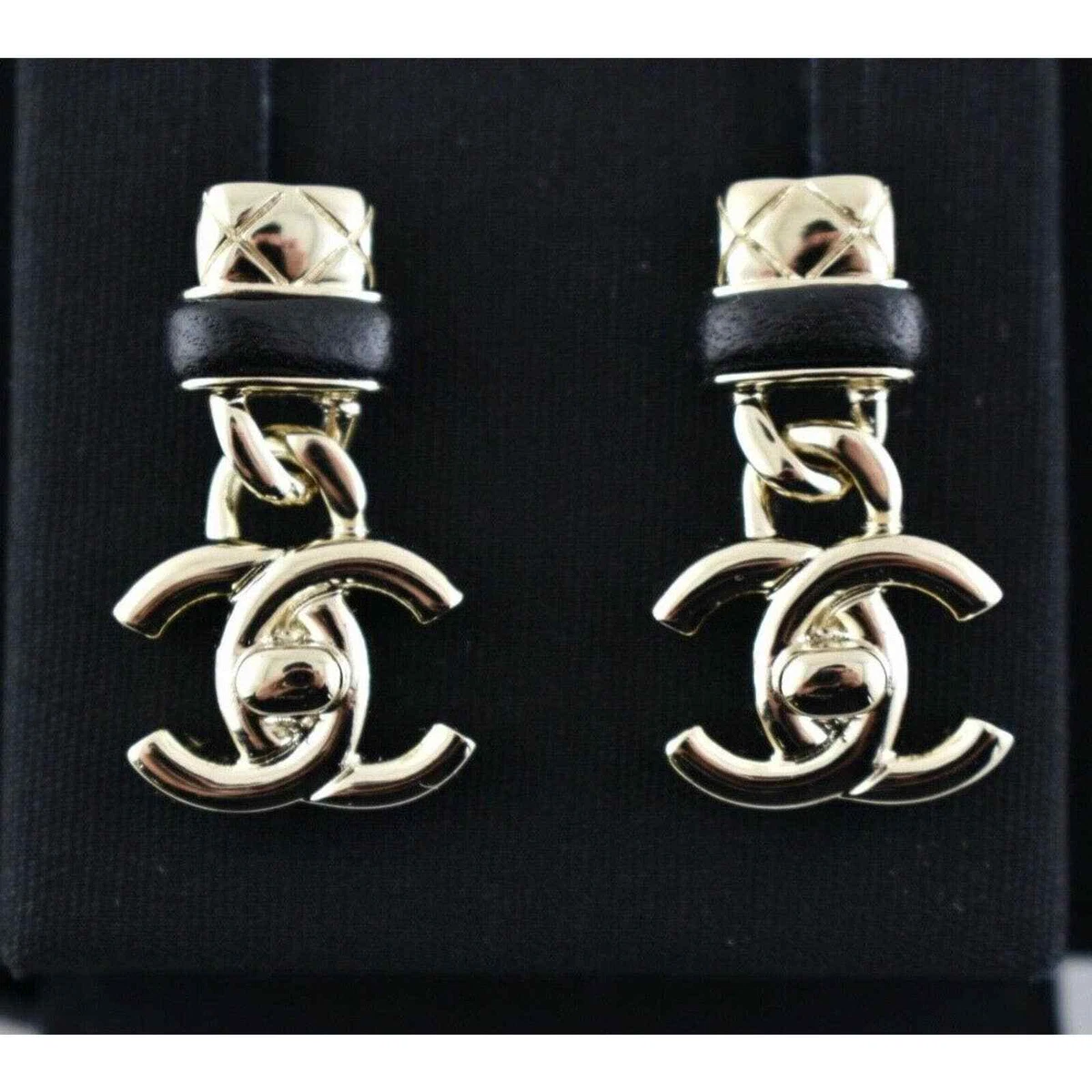 Chanel Leather Pearl Large cc logo earring studs large – LLBazar