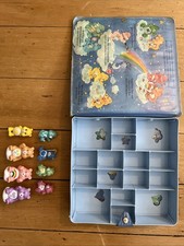 VTG 1984 Care Bears Mini Figure Case Kenner Plus 8 Mini Figures PVC