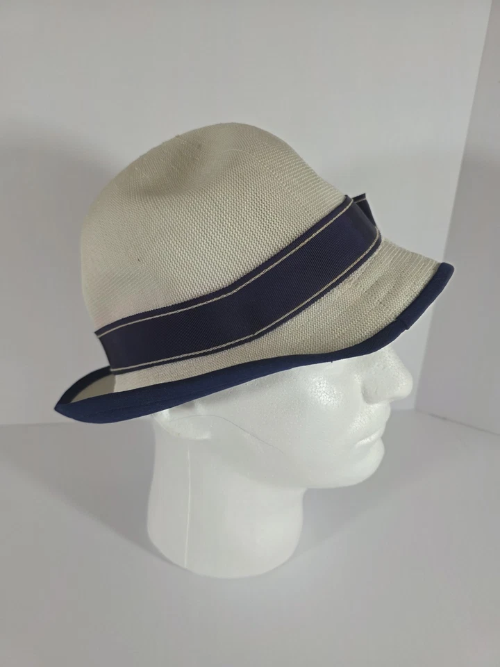 Vtg. Palermo Kangola Zephyr Womens Bucket Hat Cream W/ Navy Band & Bow England - Image 3 of 4