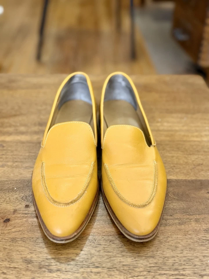 Mocasines Italianos de Cuero Everlane 8.5 Marrón Claro Color Mostaza Hechos en Italia Foto 2 de 4