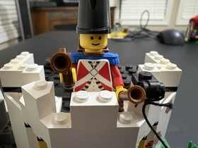 VTG 1993 LEGO Pirates Imperial Guards Set 6266 Cannon Cove w/Inst ONE OWNER EUC!