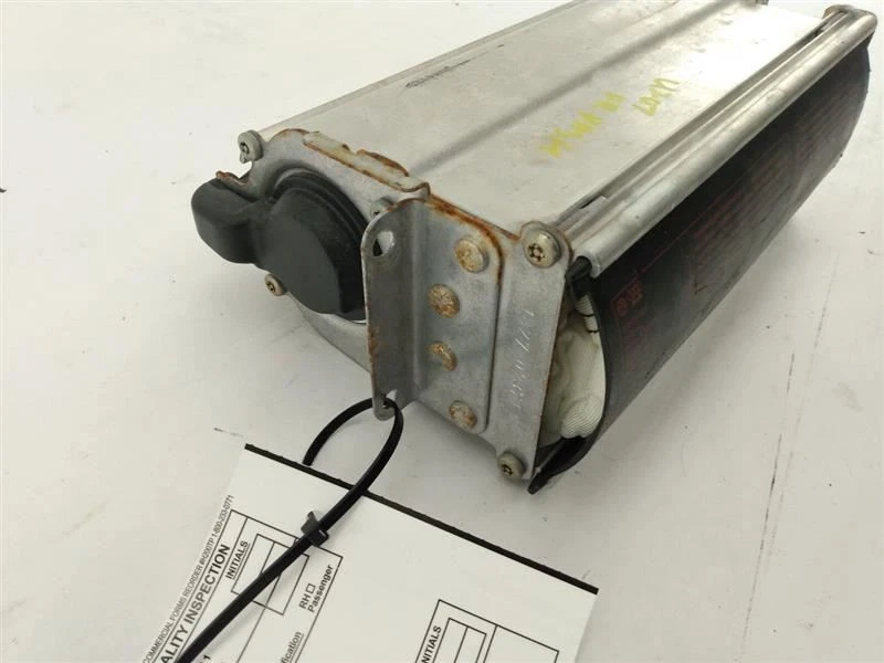 AUDI TT MK1 8N 1.8L Right Front Passenger Dash Airbag 03 04 05 06 - Изображение 3 из 4