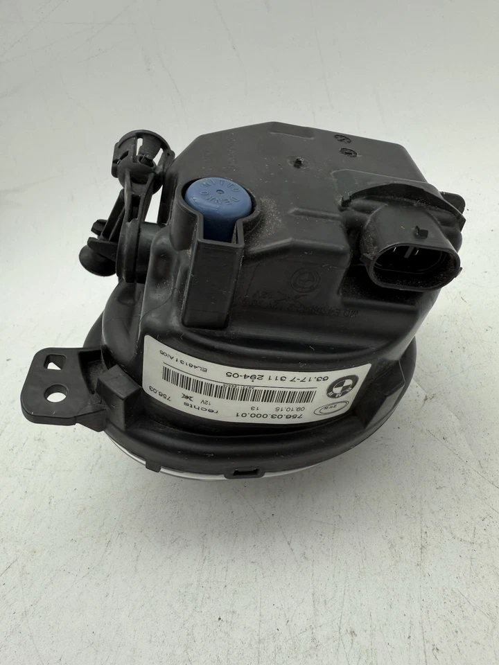 BMW 535I XDRIVE F10 2014-2016 - Luz antiniebla derecha/lámpara LED OEM Foto 4 de 4