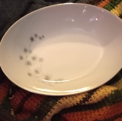 Porcelain White Oval Serving Bowl with Floral Pattern Glossy Finish