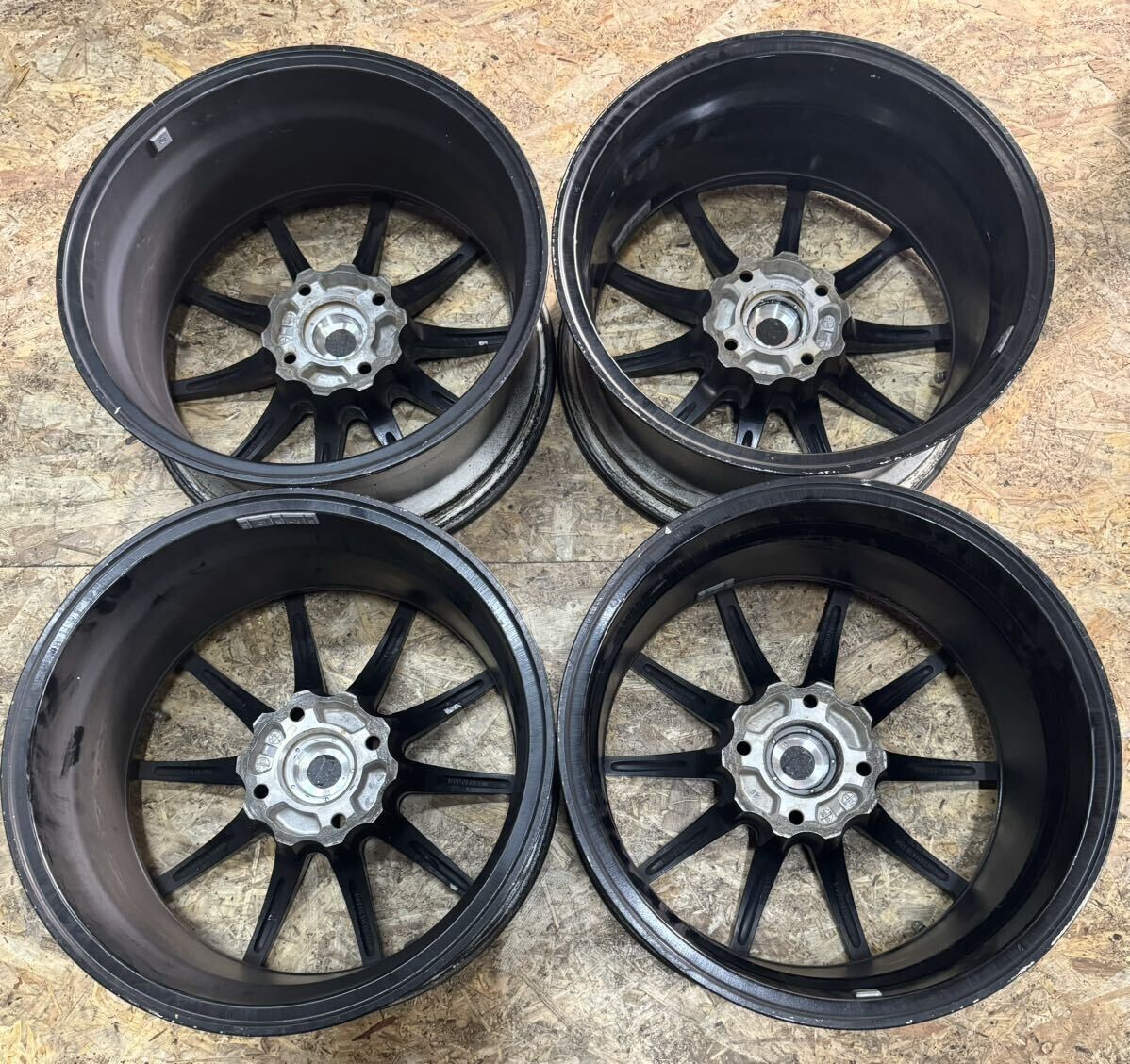 YOKOHAMA KREUTZER Volvo Jaguar 16in 7J+25 PCD108 4H Alloy