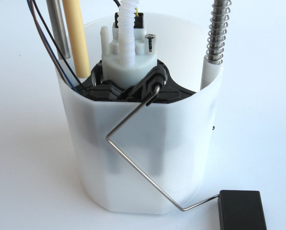 Módulo de bomba de combustible Autobest F4842A para Audi A3 2006-2014, Volkswagen Jetta L4 L5 Foto 4 de 4