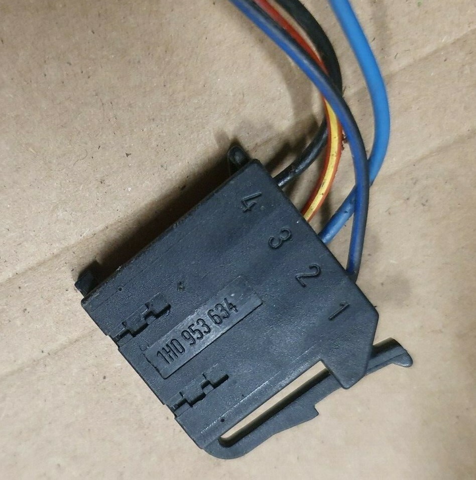 VW GOLF MK3 VENTO CRUISE CONTROL ECU & WIRING LOOM 1H0907305 