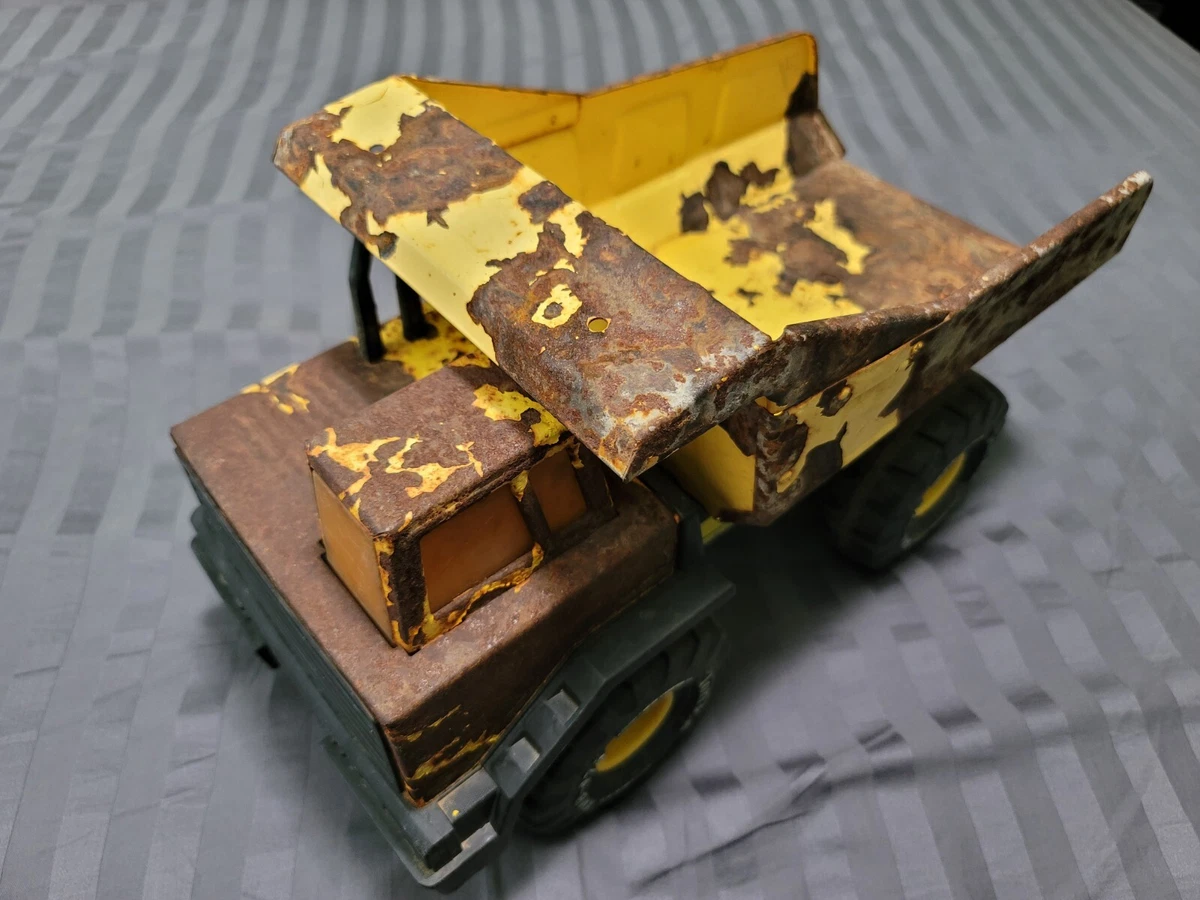 Vintage Yellow Tonka Dump Truck Pressed Steel 768 Construction Toys XMB 975