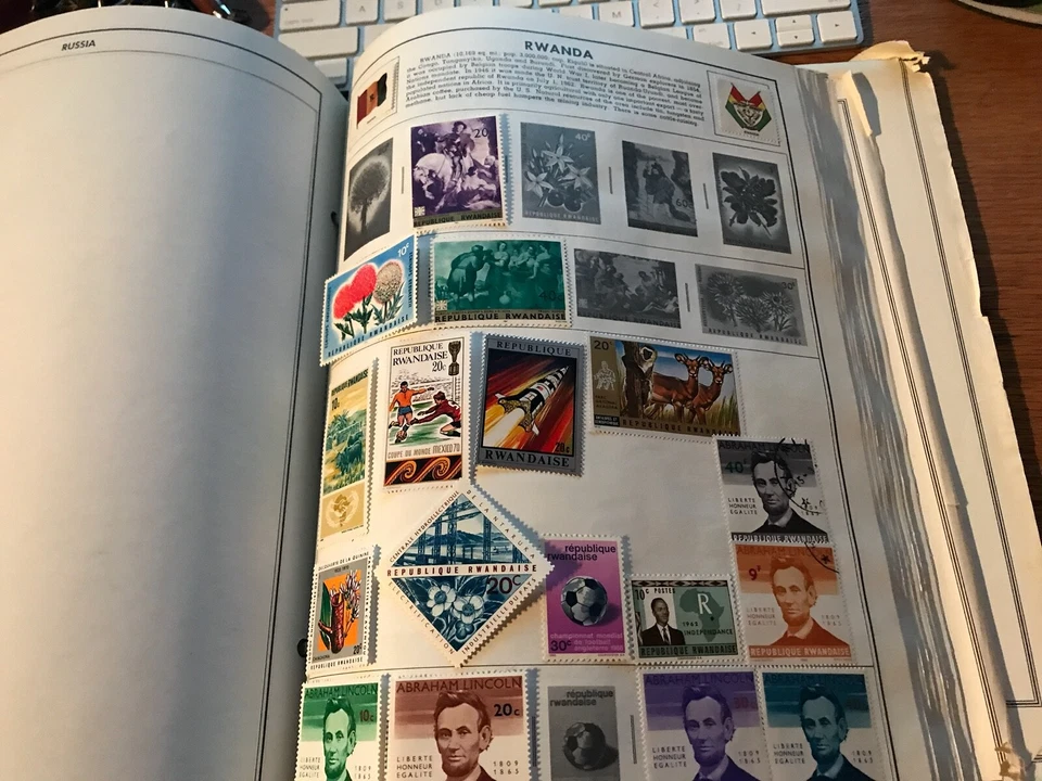 Ambassador Album For Stamps Of The World - Image 2 of 4
