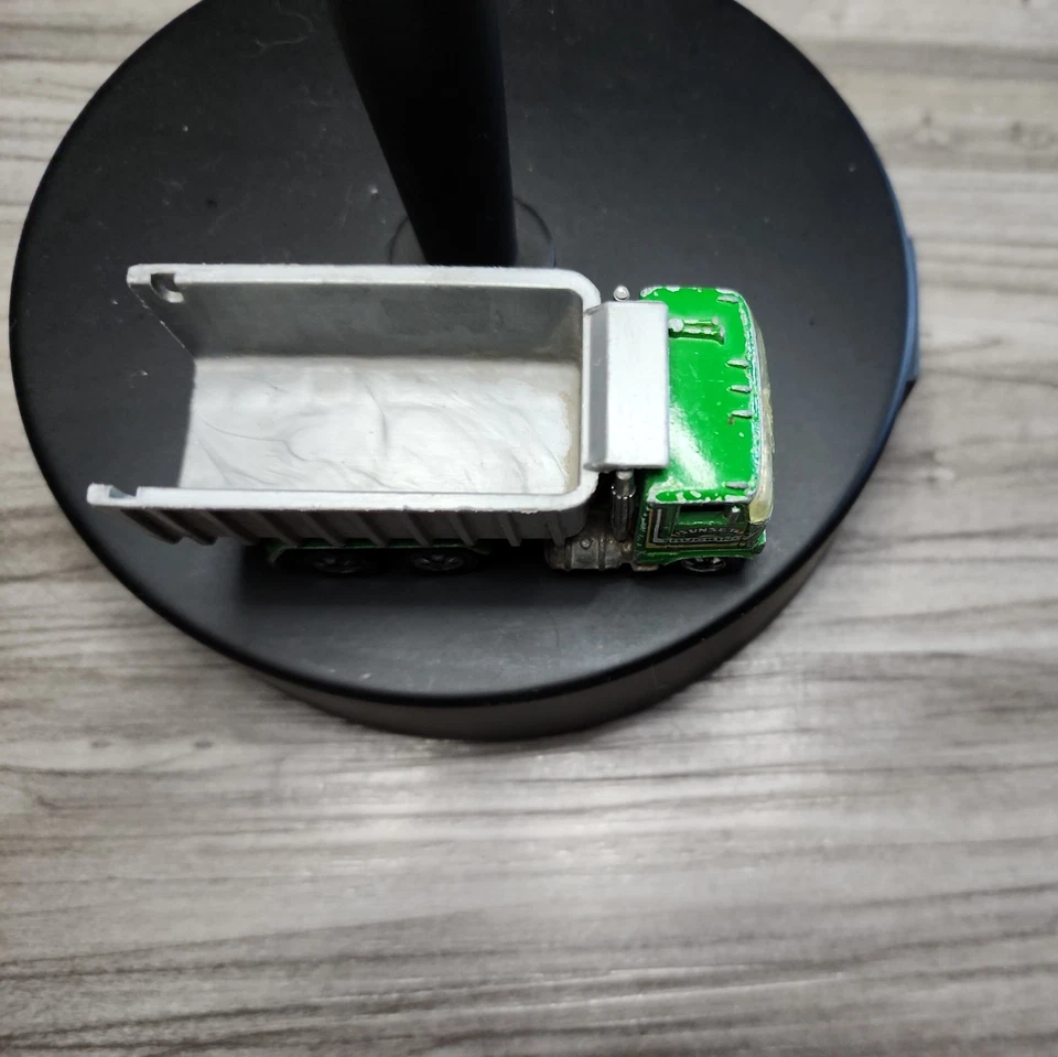 Camión volquete Ford de colección Hot Wheels 1981 Hong Kong Sunset camión Foto 3 de 4