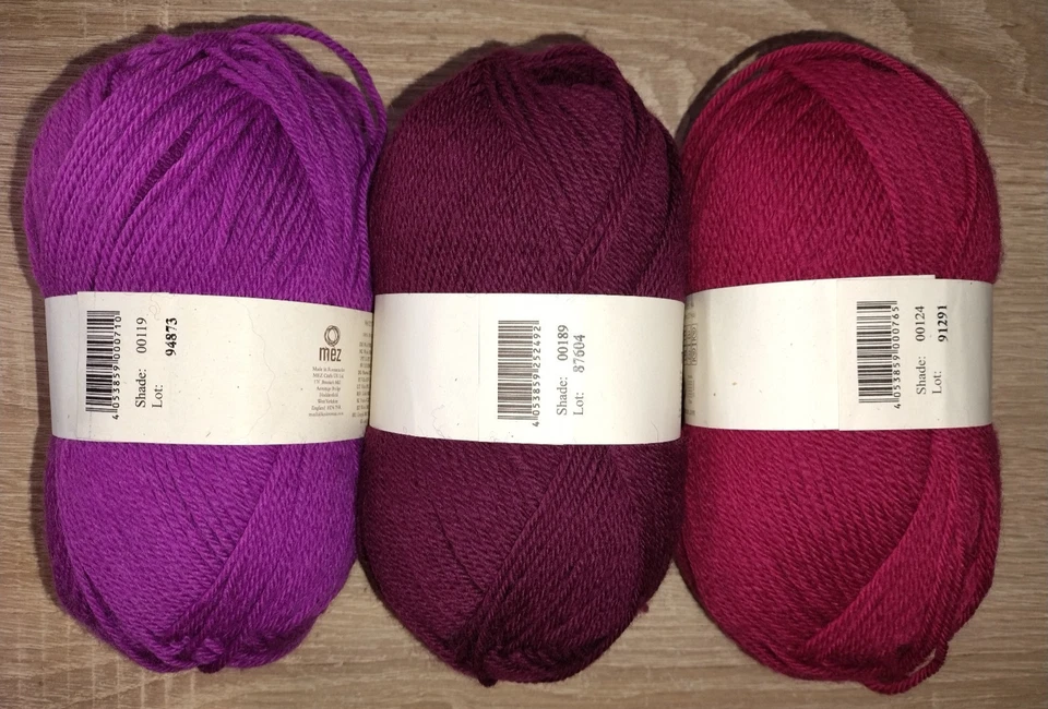 Rowan Pure Wool Worsted – 3x 100g – 124 RichRed/ 189 Windsor/ 119 Magenta  - Bild 3 von 3