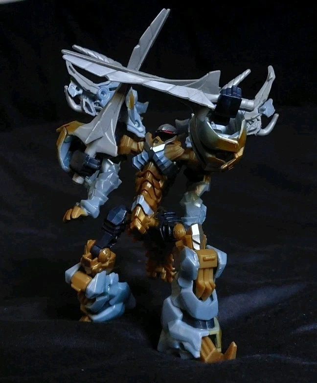 Action figure Dinobot Slug, Transformer The Last Knight - Immagine 2 di 4