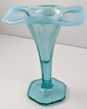 Dugan Glass Jack In The Pulpit Aqua Opalescent Vase 