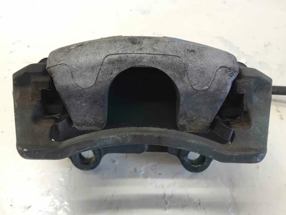 Pinza de freno trasera GMC ENVOY 2002-2009 parada hardware conductor izquierdo derecho usado Foto 4 de 4