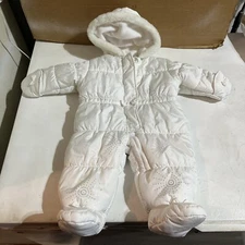 London Fog one piece bunting snow suit white 6-9 Months