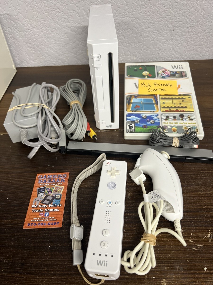 Nintendo Wii Console RVL-001 Bundle White with Game TESTED RESET