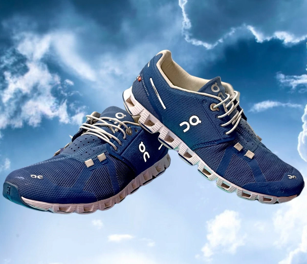On cloud hotsell 2.0 running shoes
