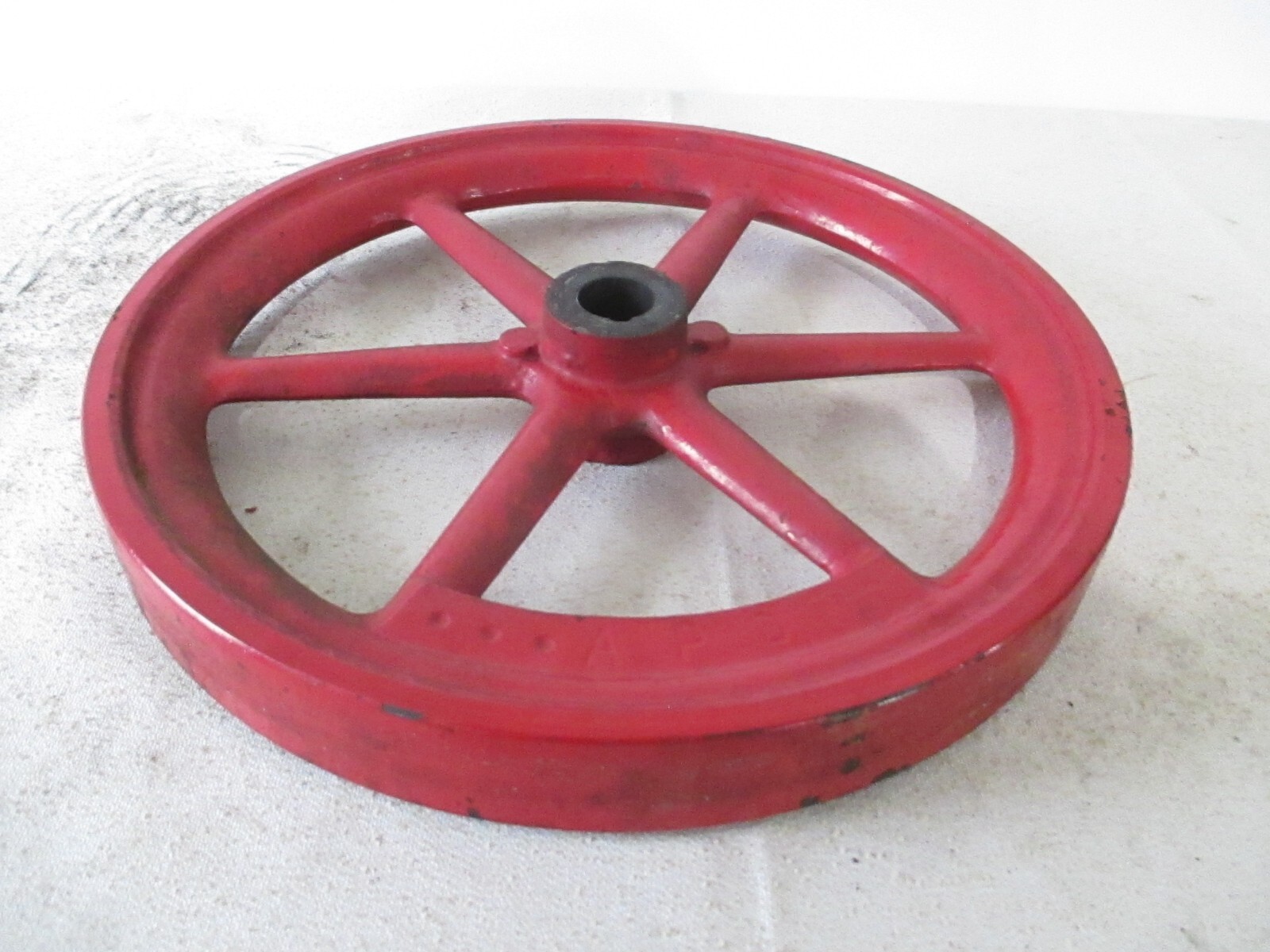 ORIGINAL ASSOCIATED FLYWHEEL FOR 1 3/4 HP HIT MISS GAS ENGINE OFF SIDE