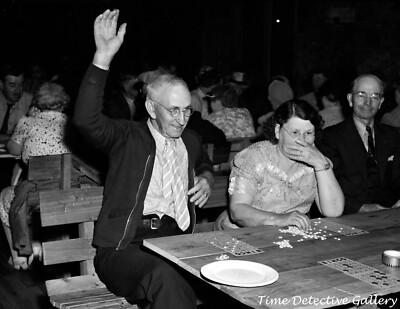 I've Got a Bingo!, Sarasota, Florida - 1940 - Vintage Photo Print