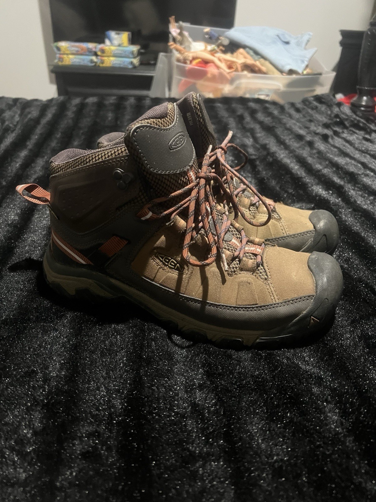 S Size 9