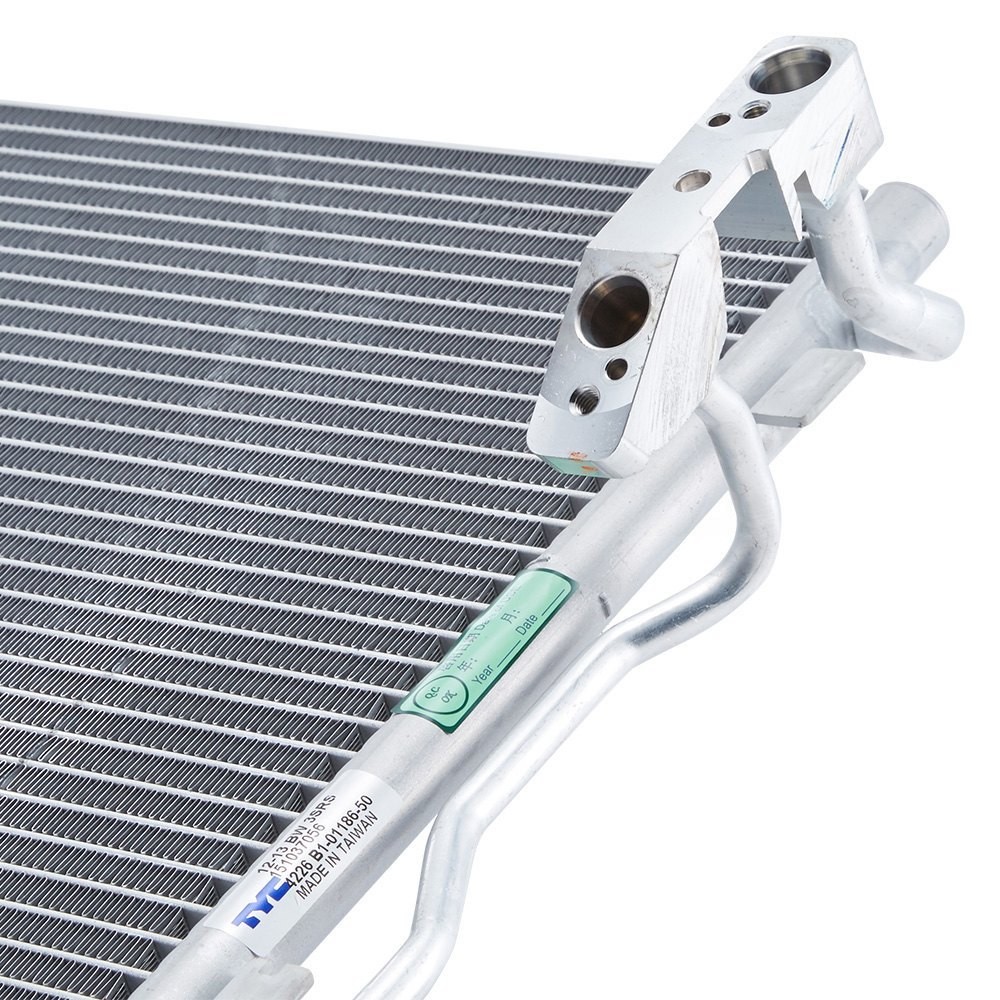 For BMW i8 2014-2020 TYC 4226 A/C Condenser