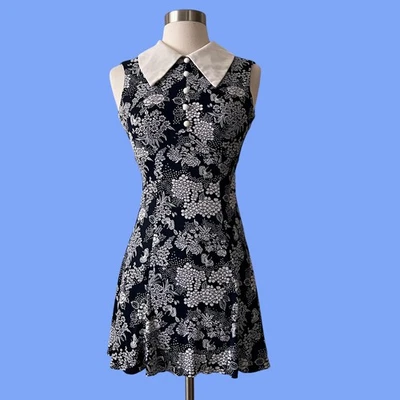 Vintage 60s Mini Mod Dress, Micro Mini, 1960s - Photo 1/4