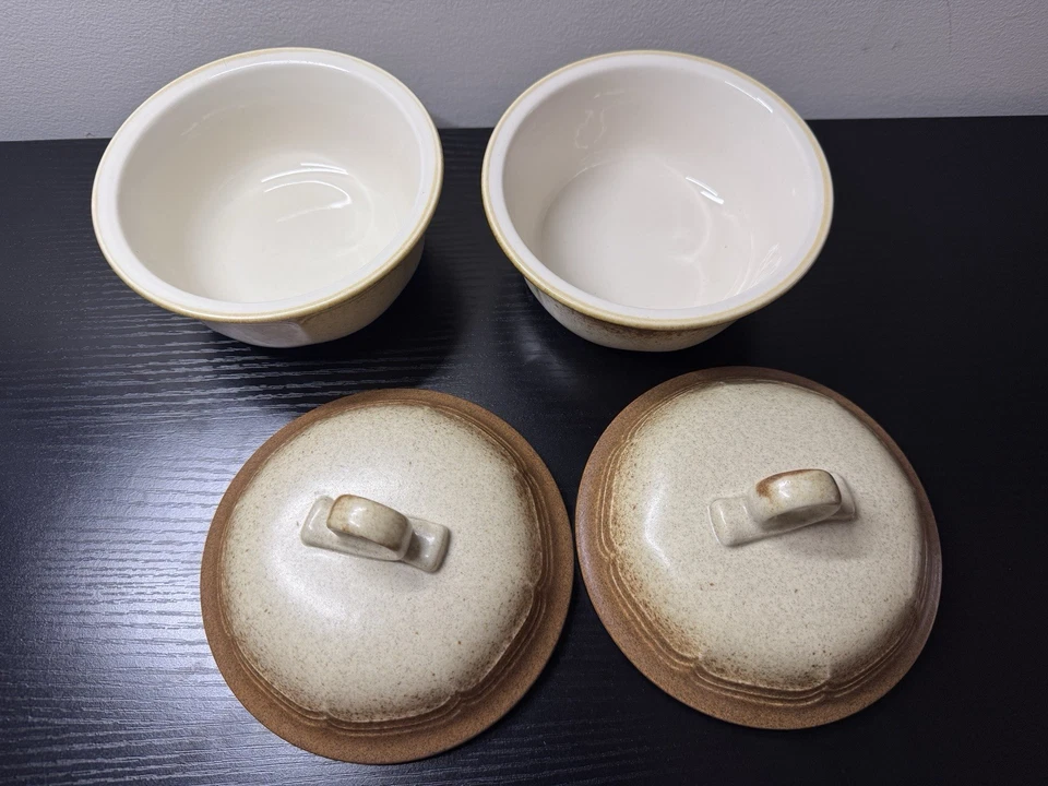 DUAS (2) tigelas caçarola individuais de grés de trigo integral Mikasa com tampas E 8000 - Imagem 3 de 4