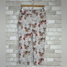 Chico's So Slimming Brigitte Slim Capri Crop Pants Size 10
