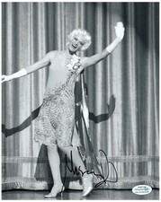 The Artist Missi Pyle Signed Autographed 8x10 Photo ACOA