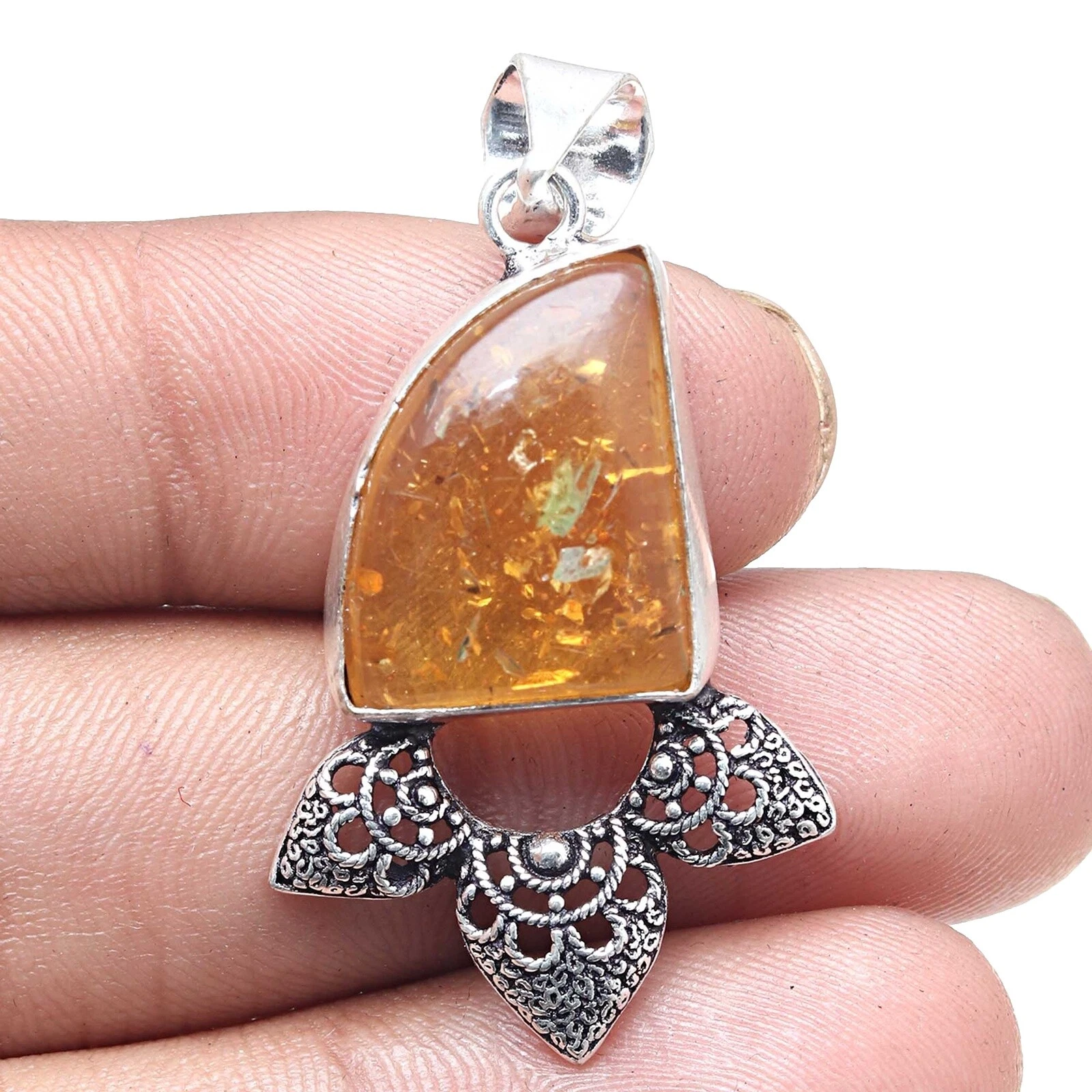 Relicario de plata con ámbar Collares y colgantes De moda