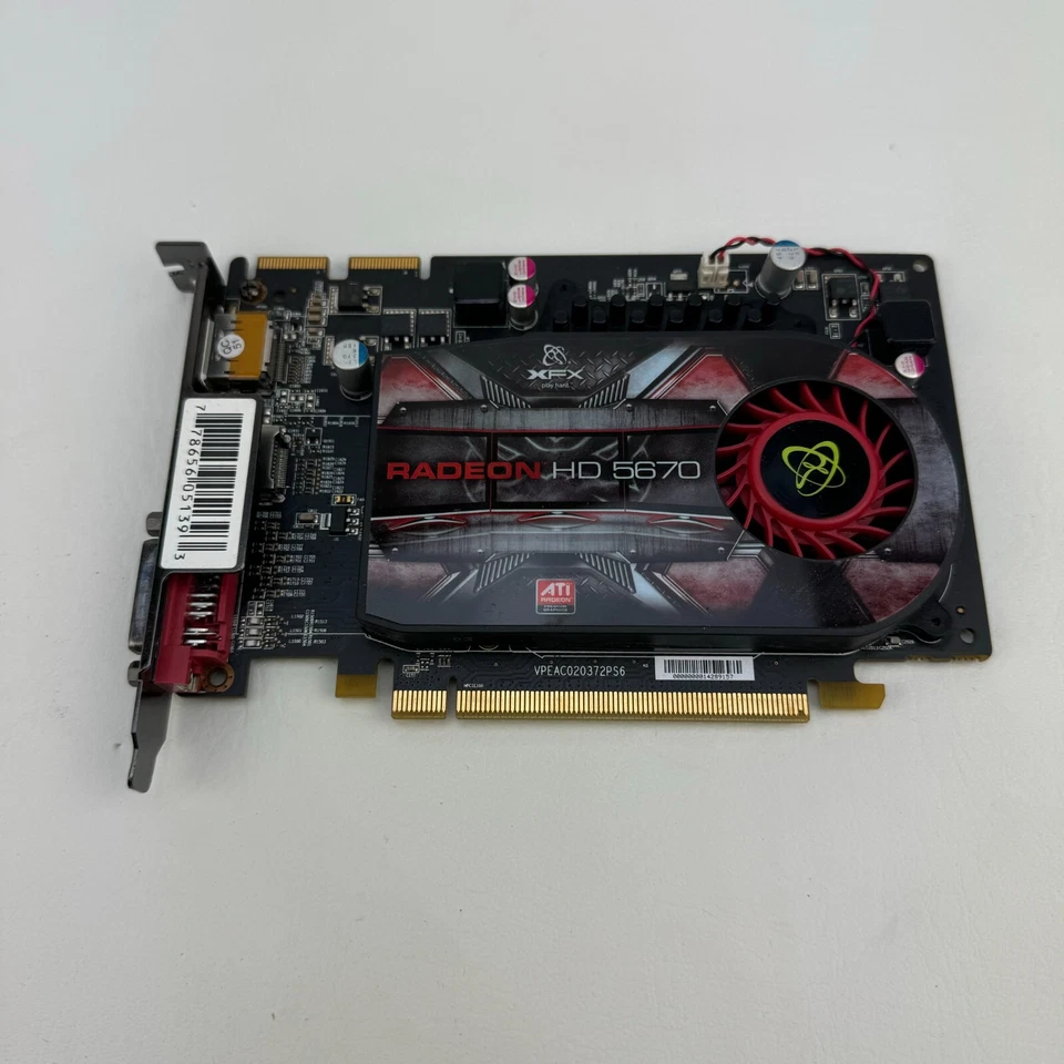 XFX ATI Radeon HD 5670 Video Card 1 GB | HD-567X-ZN Display Port HDMI DVI - Image 2 of 4
