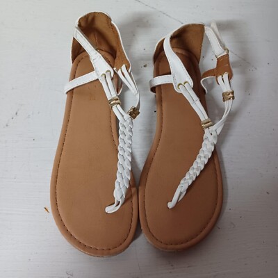 American Eagle Kids girls sz 3.5 white sandals 160172
