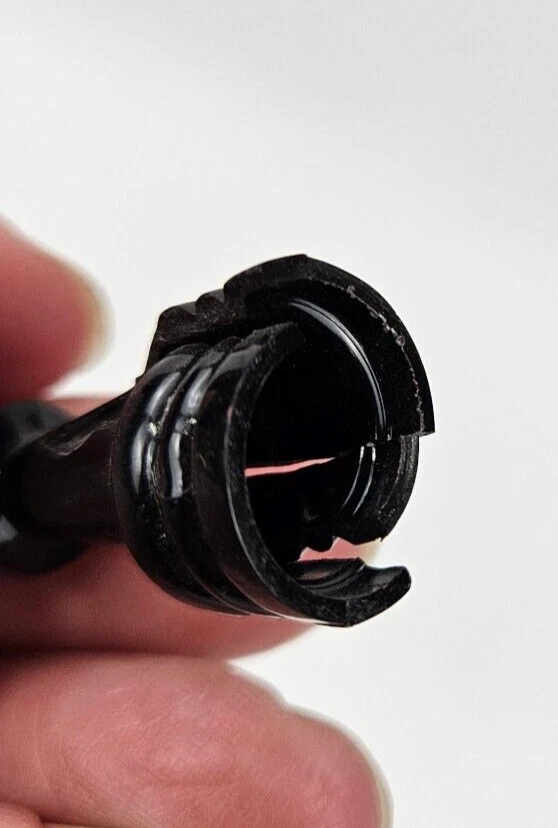 Vintage Hasbro Chess Set 1970 - Image 2 of 4