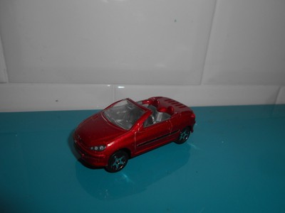 04.02.18.4 Peugeot 206CC REF206A Voiture Majorette