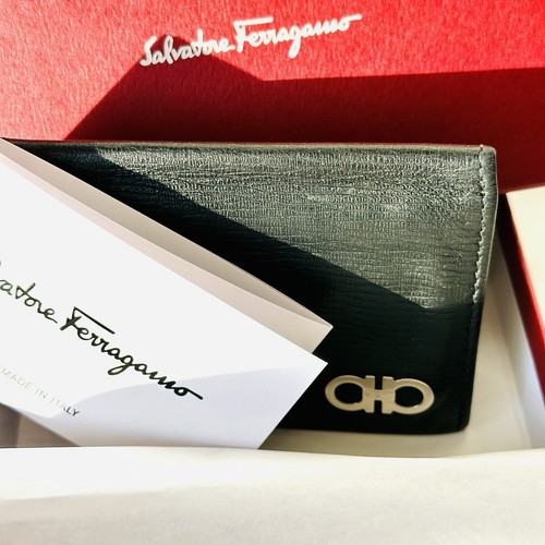 FERRAGAMO Black/ Red Gancini Credit Card Holder Made In Italy - Pre Loved 66A062 - Picture 9 of 11