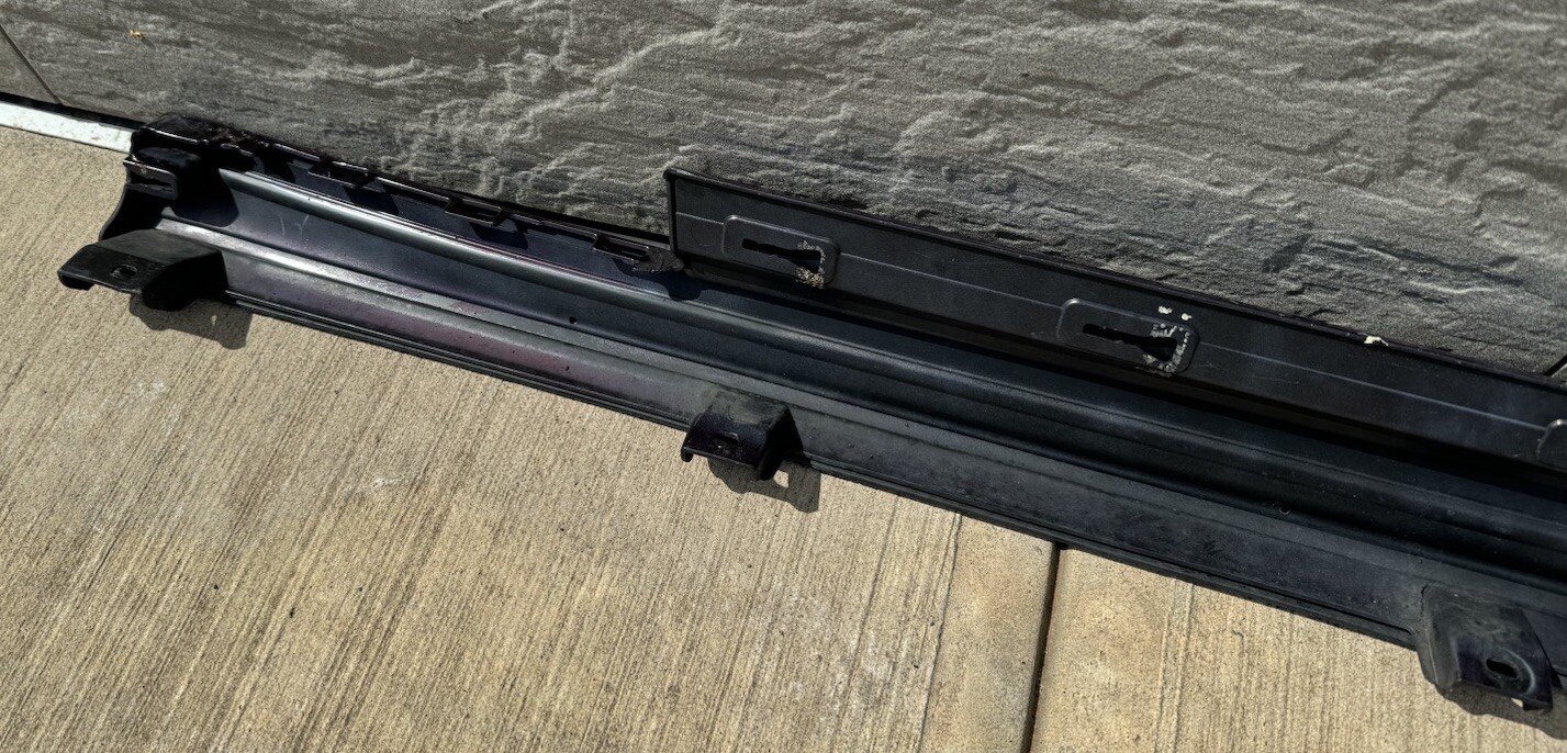🔥2014-2017 MASERATI QPORTE RIGHT ROCKER PANEL MOLDING TRIM EXCELLENT GENUINE
