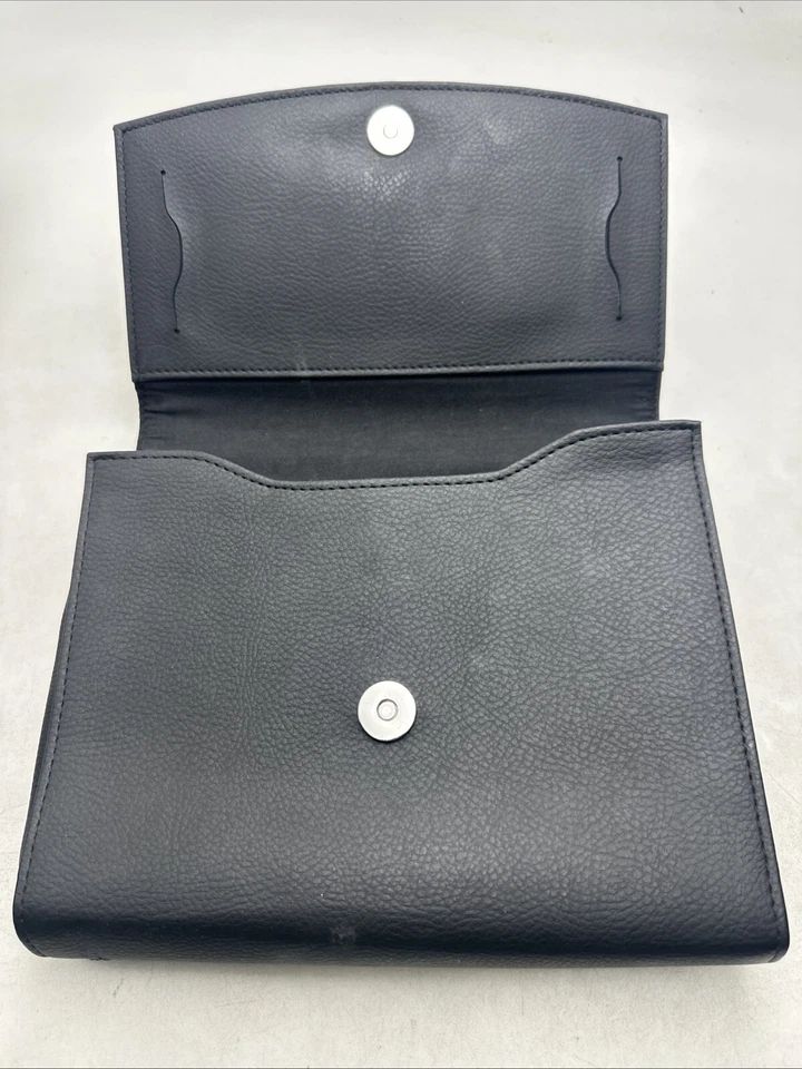 FUNDA DE CUERO MERCEDES BENZ PARA MANUAL DEL PROPIETARIO GUÍA DEL USUARIO Foto 2 de 4