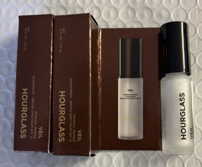 2 Hourglass Mineral Primer Veil  SPF 15 Mini size ~ 0.12 oz 3.6ml new in box