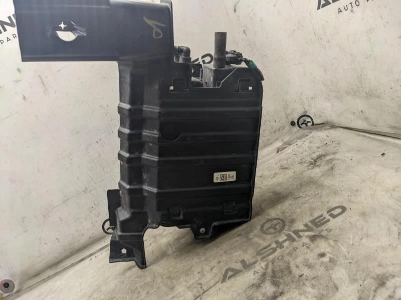 2008-2019 Ford Taurus Fuel Vapor Evaporator Emission Canister AG1Z-9D653-D OEM - Image 3 of 4