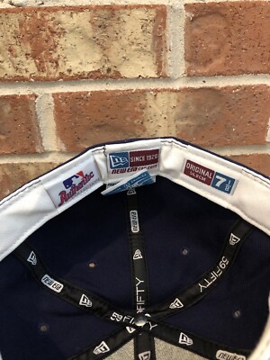 New Era 7 1/8 Cleveland Indians 59Fifty On Field Fitted Hat Made