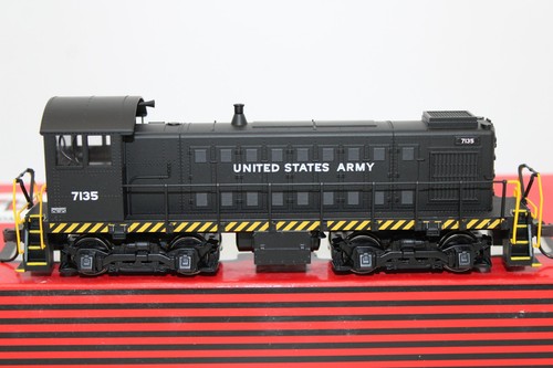 Locomotora diésel Atlas HO US United States Army Alco S1 #7135 nueva en caja LED | Condition: Used