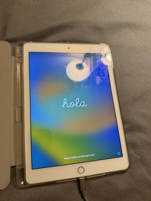iPad Pro First Generation 32gb 9.7 Inch Screen